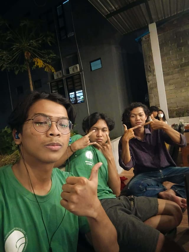 Image 44